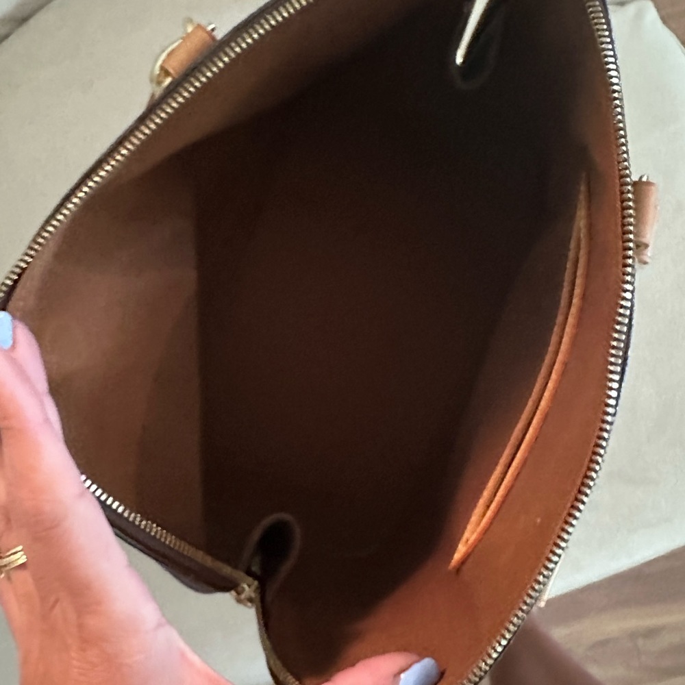 Authentic vintage Louis Vuitton Alma - Picture 4 of 9